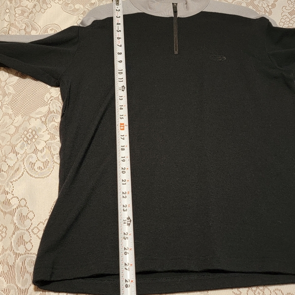 Icebreaker Merino Wool LS Quarter Zip Sweater Size Large Thumb Holes - Picture 8 of 8